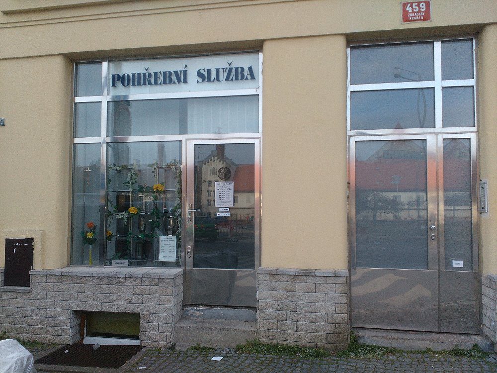 Pohřební služba - provozovna Zbraslav Pohřební služba - provozovna Zbraslav